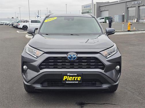 2021 Toyota RAV4 Hybrid XLE Premium