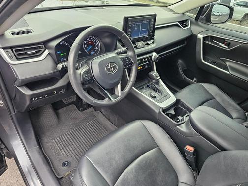 2021 Toyota RAV4 Hybrid XLE Premium