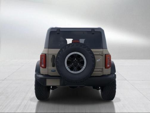 DESERT SAND 2026 Ford Bronco Badlands