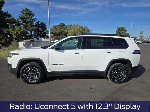 Bright White Clearcoat 2026 Jeep Cherokee Limited