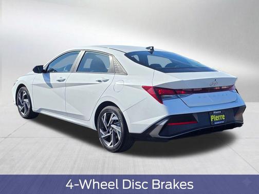 Atlas White 2025 Hyundai ELANTRA Sport