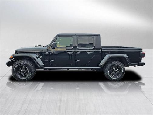 2026 Jeep Gladiator Willys 4x4
