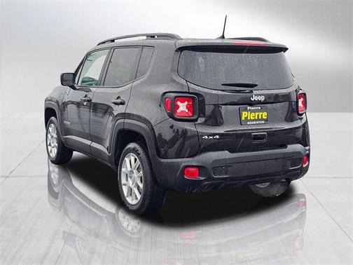 Black Clearcoat 2023 Jeep Renegade Latitude