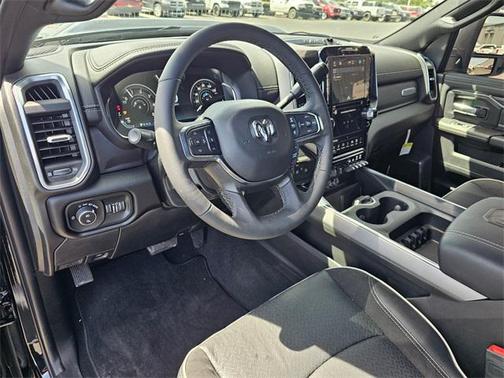 2025 RAM 2500 Laramie Crew Cab 4x4 6'4' Box