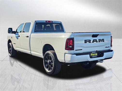 2026 RAM 3500 Big Horn Crew Cab 4x4 8' Box
