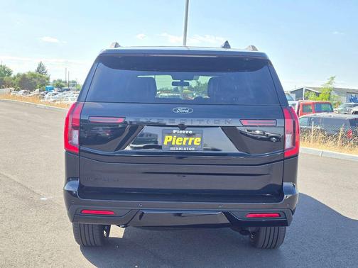 Black 2026 Ford Expedition Platinum