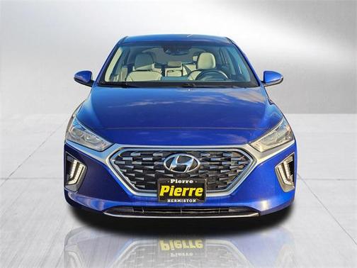 2022 Hyundai IONIQ Hybrid SE