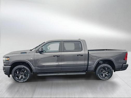 Granite Crystal Metallic Clearcoat 2026 RAM 1500 Big Horn/Lone Star