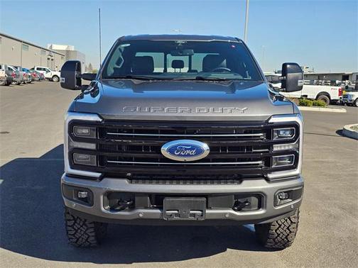 2026 Ford F-250 Platinum