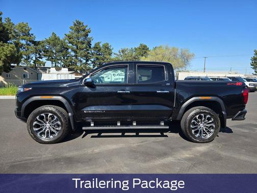 2023 GMC Canyon Denali