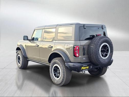 Gray 2026 Ford Bronco Badlands