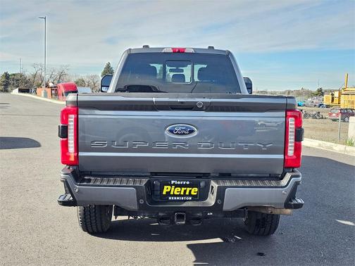2023 Ford F-350 Lariat