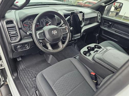 2026 RAM 3500 Tradesman Crew Cab 4x4 8' Box