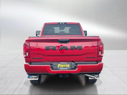 2026 RAM 3500 Big Horn Crew Cab 4x4 8' Box