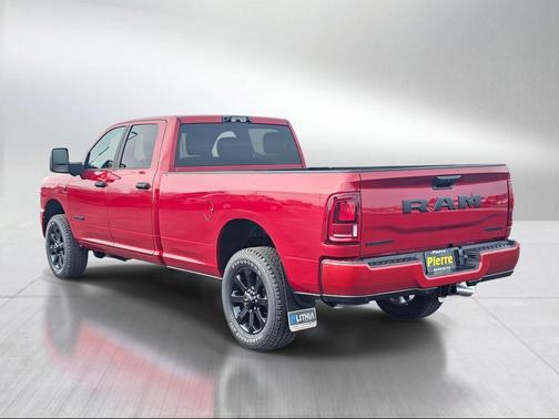 2026 RAM 3500 Big Horn Crew Cab 4x4 8' Box