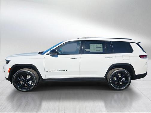 Bright White Clearcoat 2025 Jeep Grand Cherokee L Limited
