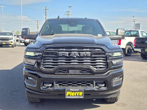 Diamond Black 2026 RAM 3500 Big Horn Crew Cab 4x4 8' Box