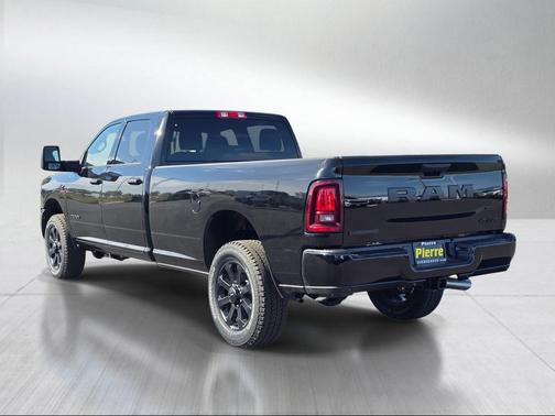 Diamond Black 2026 RAM 3500 Big Horn Crew Cab 4x4 8' Box