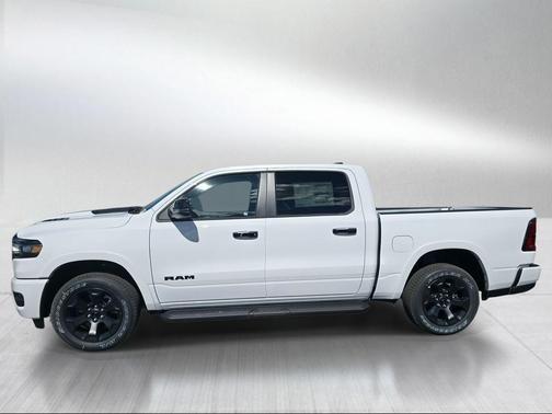 Bright White Clearcoat 2026 RAM 1500 Big Horn/Lone Star