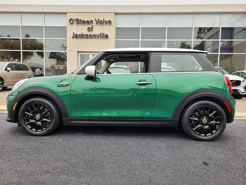 2023 MINI SE Hardtop