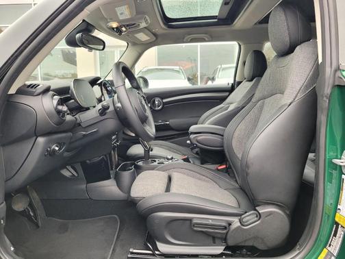 2023 MINI SE Hardtop