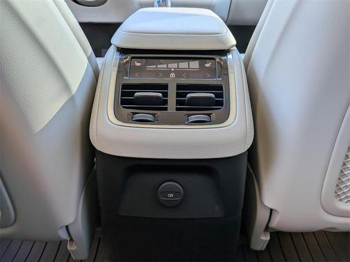 2026 Volvo XC90 Plug-In Hybrid T8 Ultra 7-Seater