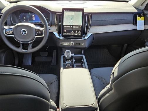 2025 Volvo XC90 Plug-In Hybrid T8 Plus 7-Seater