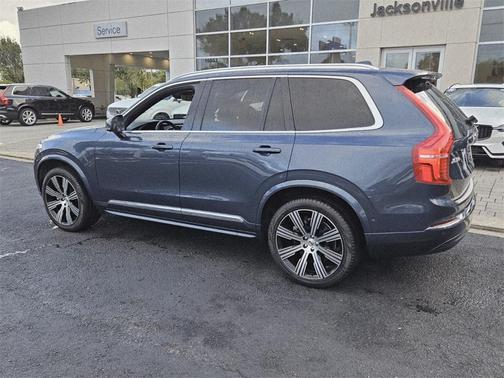 2024 Volvo XC90 B6 Ultimate Bright Theme 7-Seater