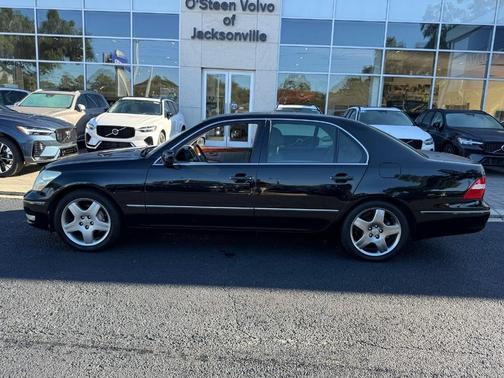 2005 Lexus LS 430