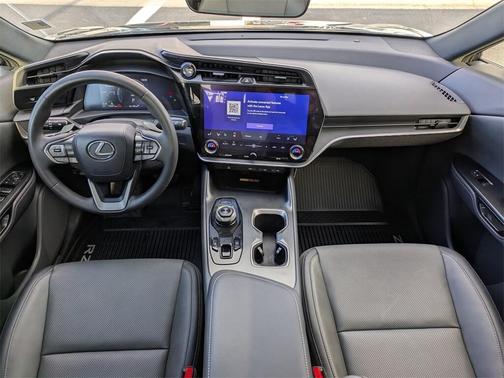 2023 Lexus RZ 450e Premium