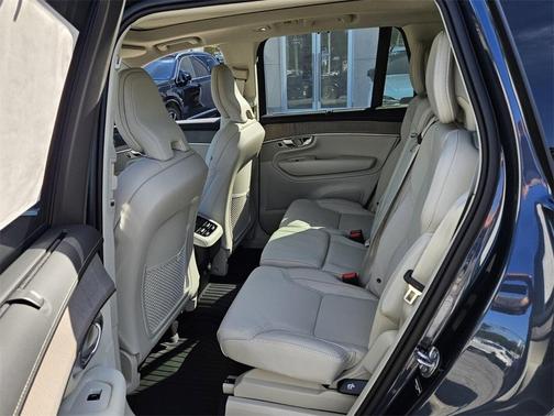 2026 Volvo XC90 B6 Ultra 7-Seater