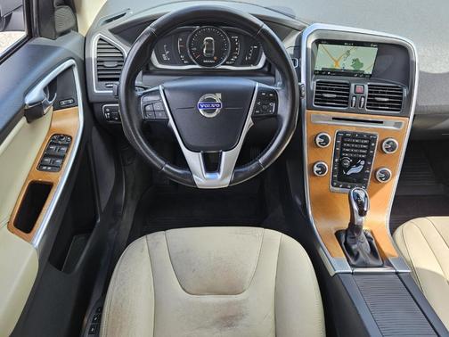 2017 Volvo XC60 T5 Inscription