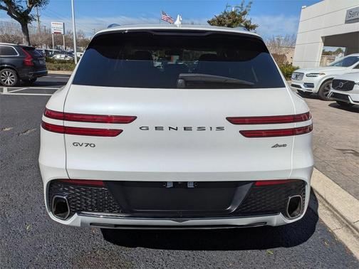 2025 Genesis GV70 2.5T