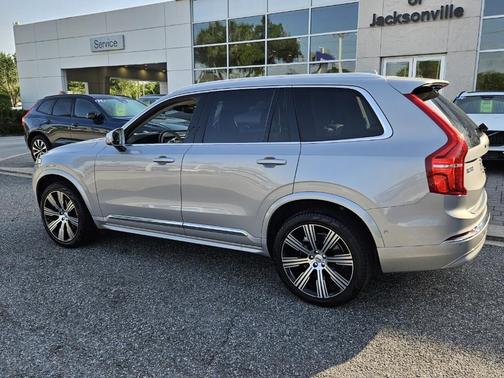 2023 Volvo XC90 B6 Ultimate 7-Seater