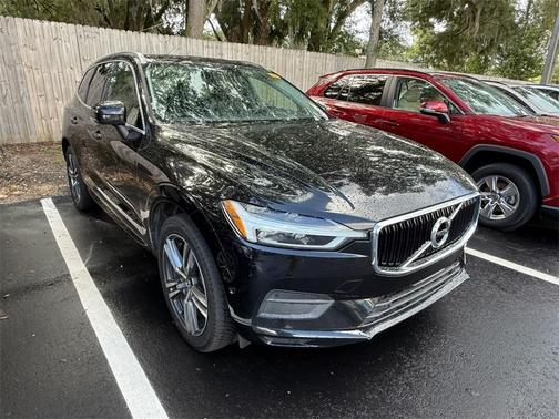 2018 Volvo XC60 T5 Momentum