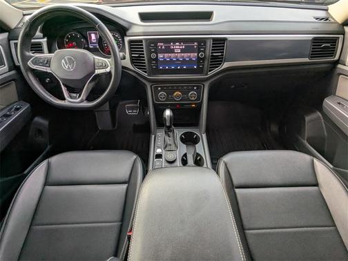 2021 Volkswagen Atlas 3.6 V6 SE w/ Technology R-Line