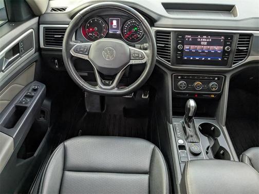 2021 Volkswagen Atlas 3.6 V6 SE w/ Technology R-Line