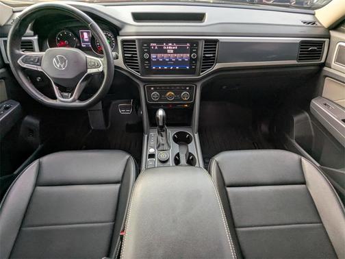 2021 Volkswagen Atlas 3.6 V6 SE w/ Technology R-Line