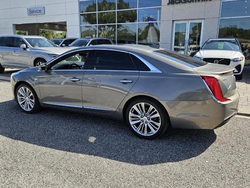 2019 Cadillac XTS Platinum
