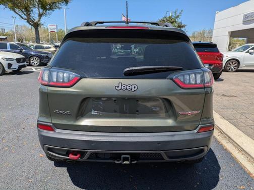 Olive Green Pearlcoat 2020 Jeep Cherokee Trailhawk