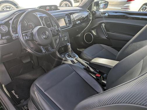 2014 Volkswagen Beetle 2.0L TDI