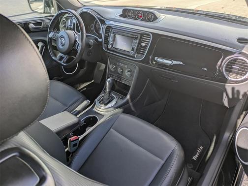 2014 Volkswagen Beetle 2.0L TDI