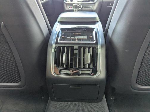 2020 Volvo S90 T6 R-Design