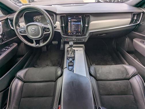 2020 Volvo S90 T6 R-Design