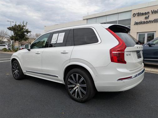 2023 Volvo XC90 B6 Plus 7-Seater