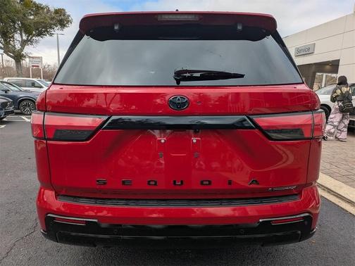 2025 Toyota Sequoia Platinum