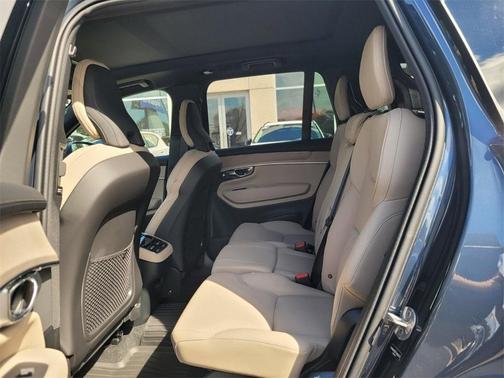 2026 Volvo XC90 B6 Plus 7-Seater