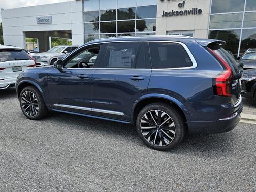 2025 Volvo XC90 Plug-In Hybrid T8 Plus 7-Seater