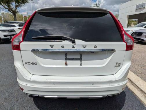 Ice White 2014 Volvo XC60 T6
