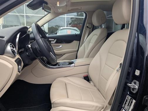 2022 Mercedes-Benz GLC 300 Base